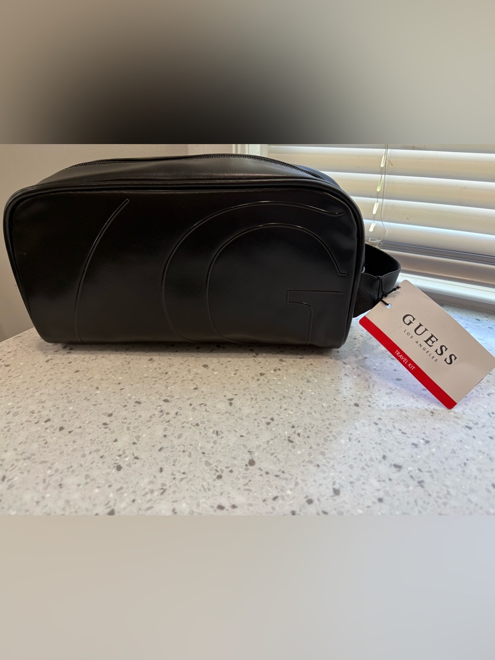 NWT GUESS Black Toiletry Bag / Dopp Kit